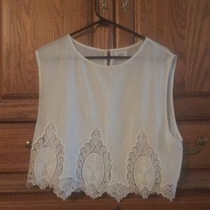 Ivory Tobi crop top with lace detail
